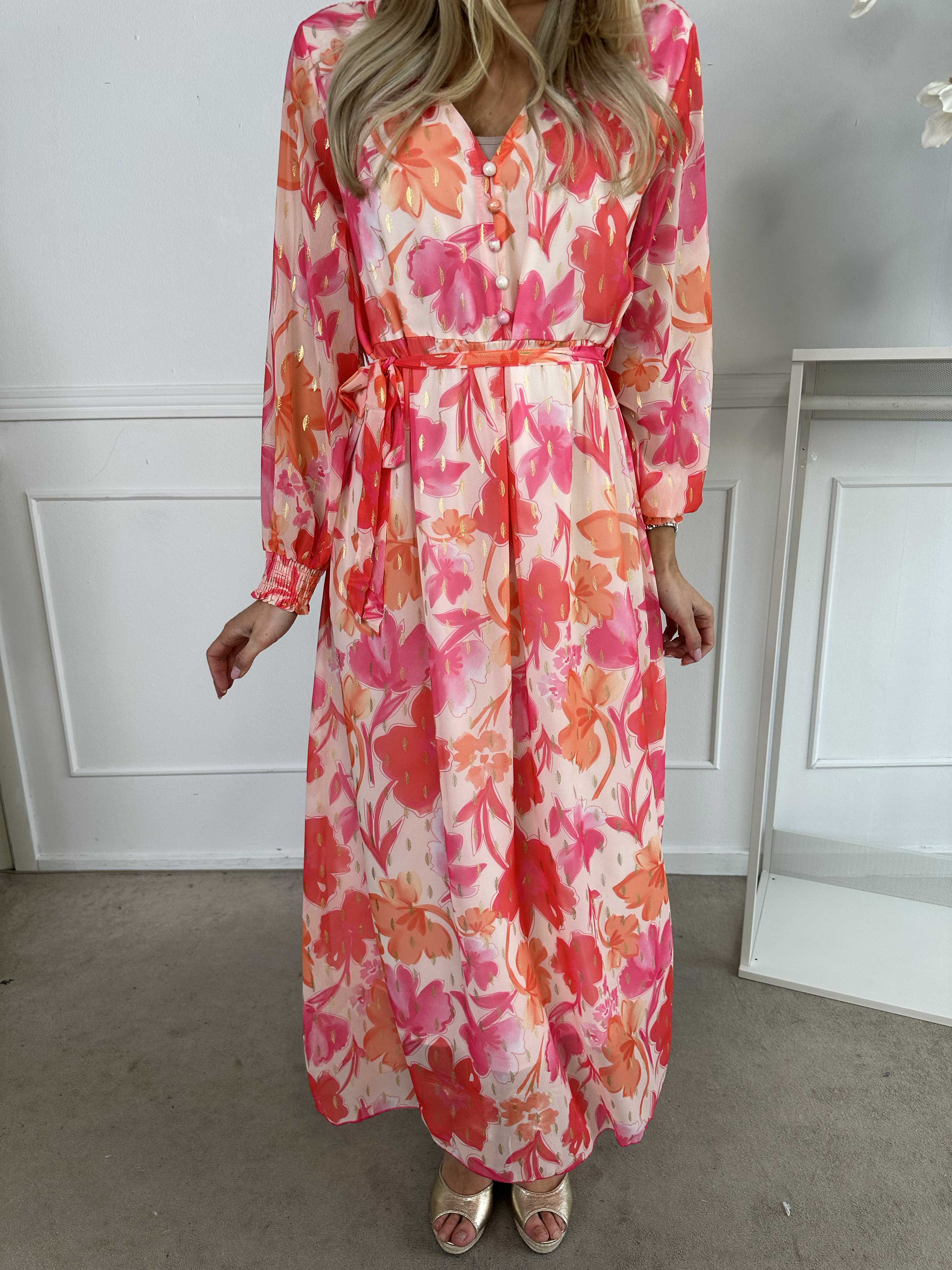 Mika - Sød sommerkjole i chiffon med guld dutter